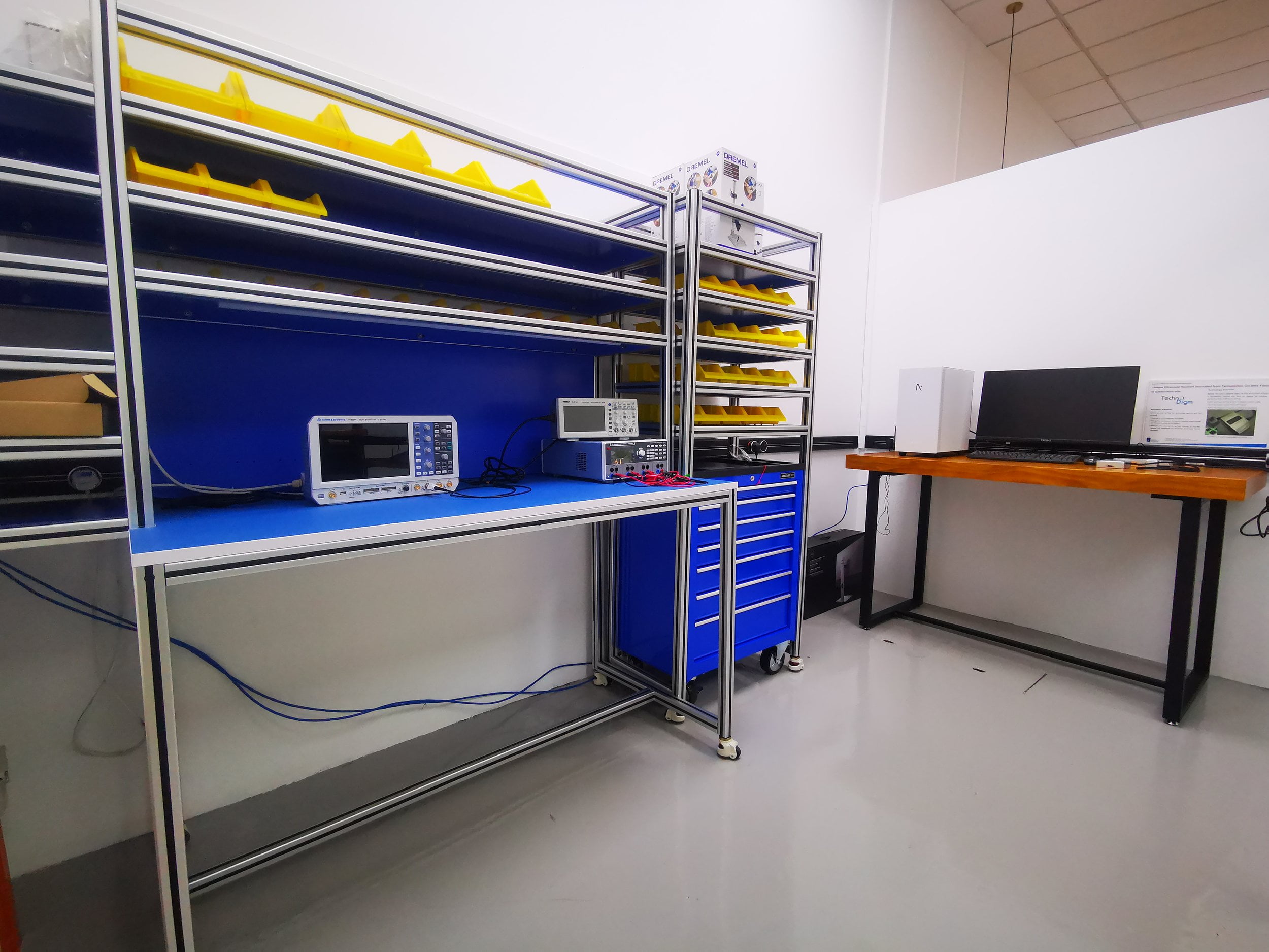 Phòng Lab Line8 — ảnh 5